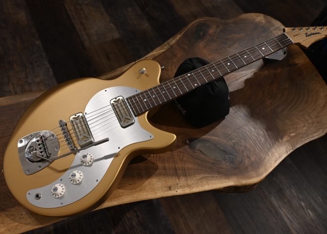 Eastman Fullertone Offset '62 Gold #208