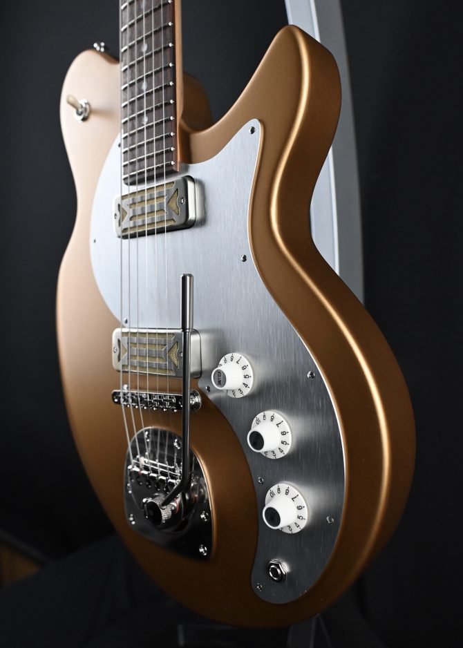 Eastman Fullertone Offset '62 Gold #208