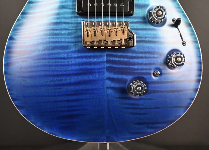 PRS Wood Library Custom 24 Piezo 10-Top Blue Fade #067