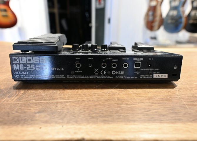 Boss ME-25 Guitar Multiple Effects Pedal