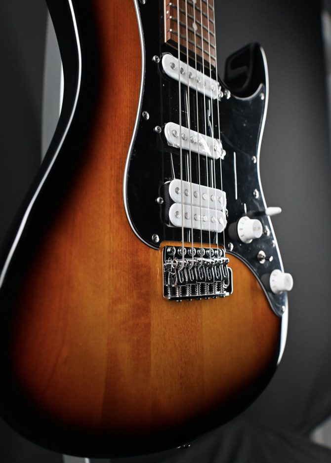 Ibanez AZES40B-TSN Three Tone Sunburst #818