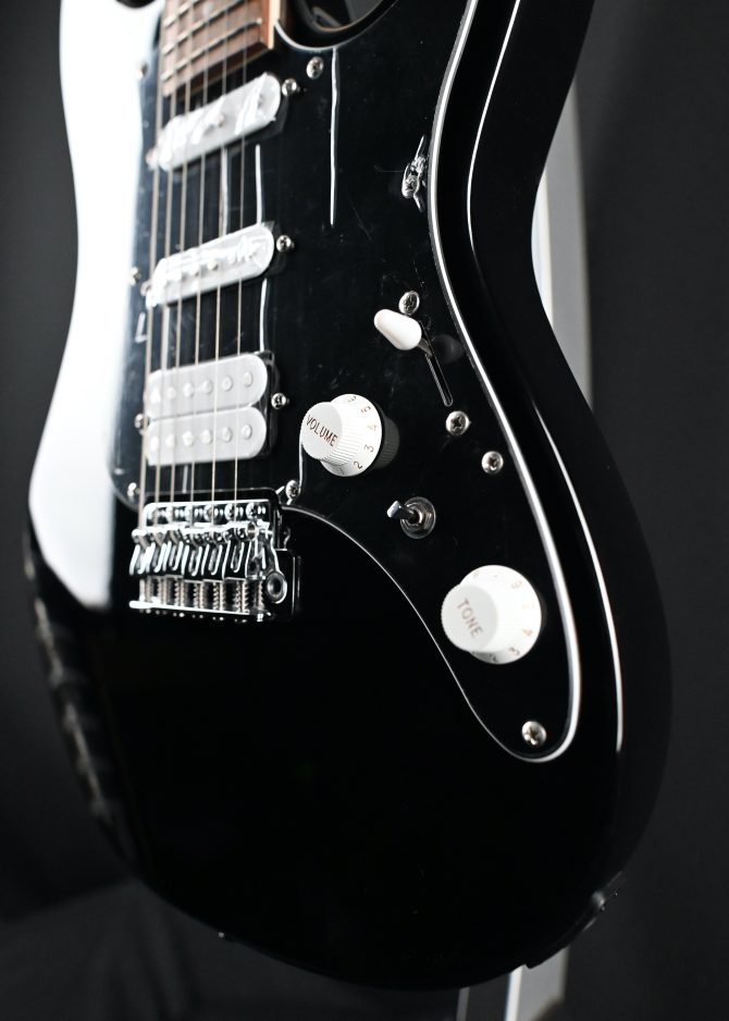 Ibanez AZES40B-BK Black #127