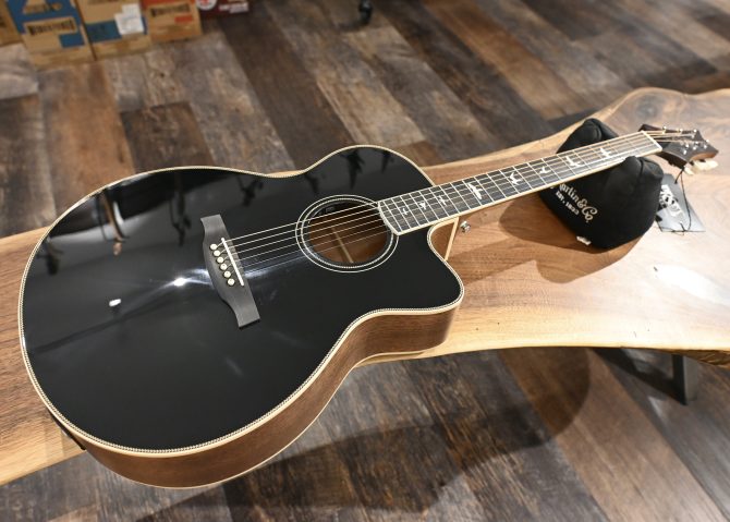 PRS SE Angelus A20E Black Top #547 (Copy)