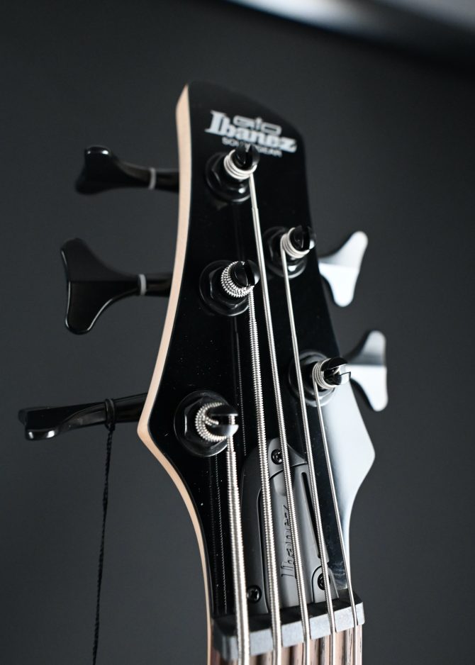 Ibanez GSR205B-WK Weathered Black 5-String #534
