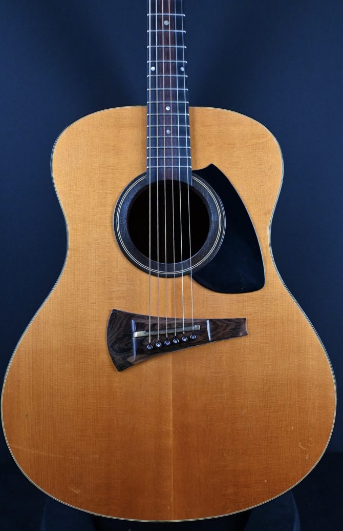 Gibson MK-72 Acoustic Guitar 1976