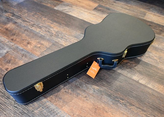 Henry Heller HC-D1 Dreadnought Acoustic Guitar 5 Ply Hardshell Case