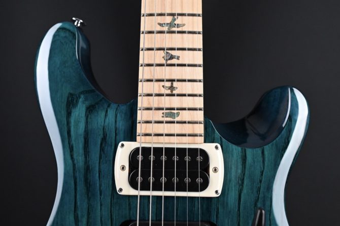 PRS SE Swamp Ash Special Iri Blue #947