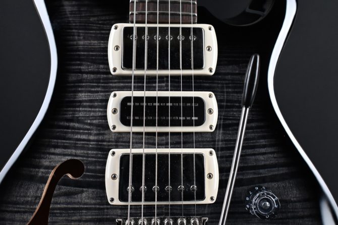 PRS SE Special Semi-Hollow Charcoal Burst #763