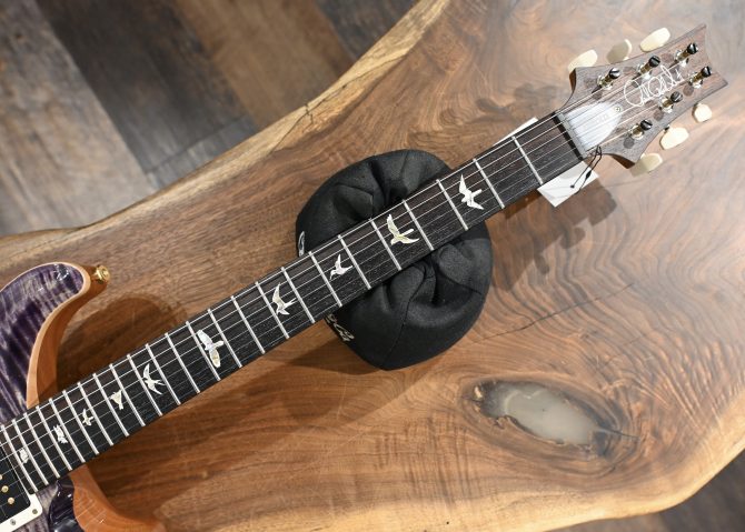 PRS Custom 24 10-Top Aurora Borealis 2025