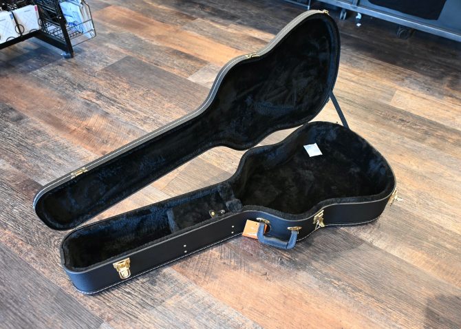 Henry Heller HC-D1 Dreadnought Acoustic Guitar 5 Ply Hardshell Case