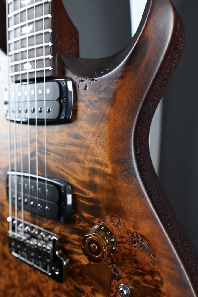 PRS S2 Wood Library Custom 24-08 Poplar Black Gold Burst #181