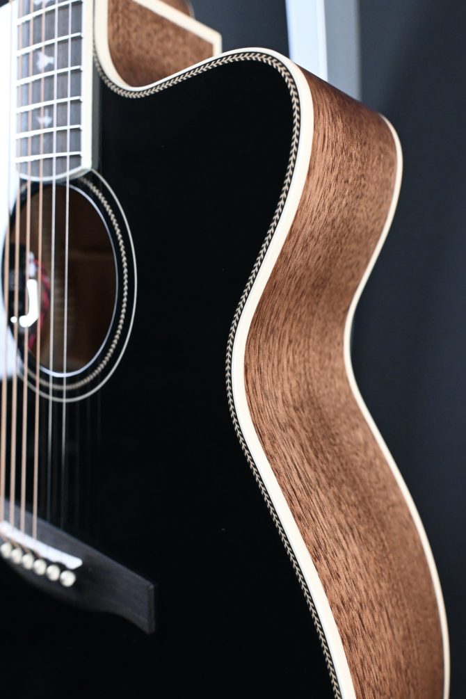 PRS SE Angelus A20E Black Top #547 (Copy)