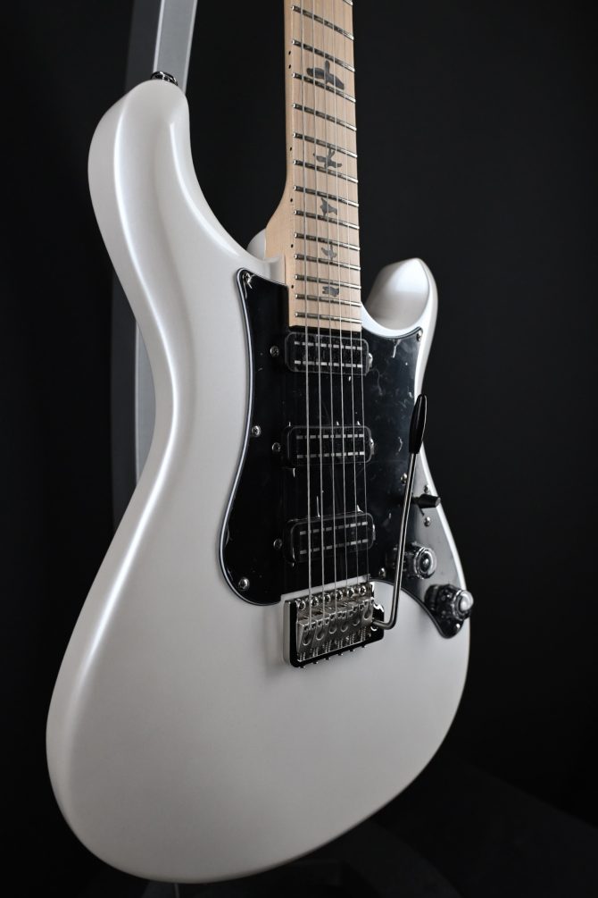 PRS SE NF3 Maple Pearl White #586
