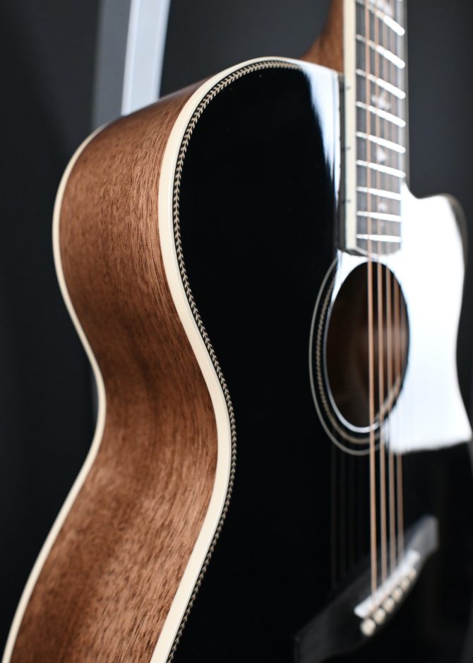 PRS SE Angelus A20E Black Top #547 (Copy)