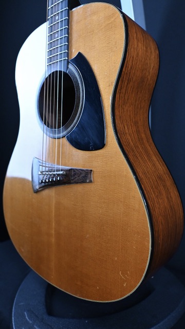 Gibson MK-72 Acoustic Guitar 1976