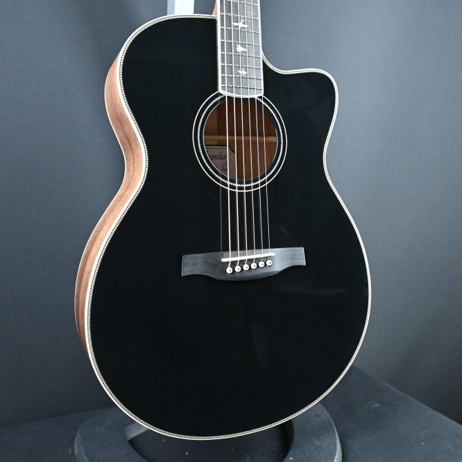 PRS SE Angelus A20E Black Top #547 (Copy)