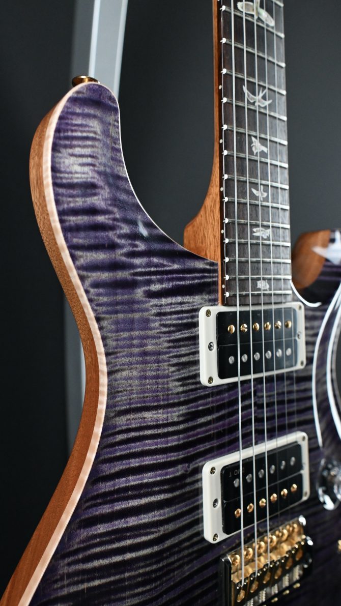 PRS Custom 24 10-Top Aurora Borealis 2025