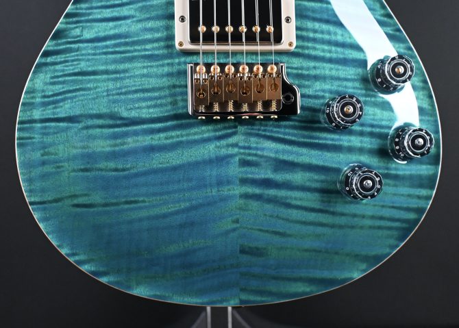 PRS Wood Library McCarty 594 Tremolo 10-Top Laguna #257