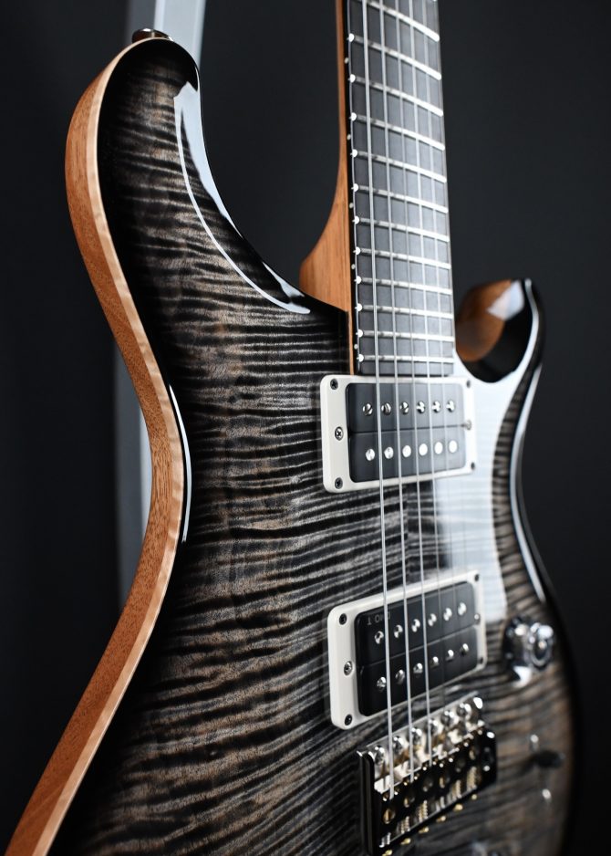 PRS Custom 24 "Birds of a Feather" Limited Edition Charcoal Microburst #532