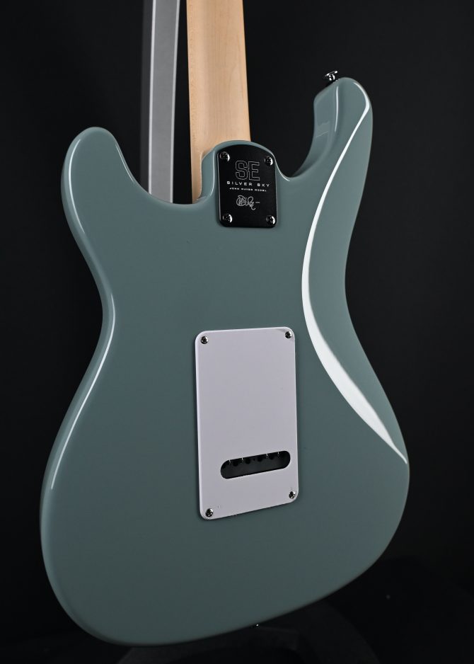 PRS SE Silver Sky Maple Stone Blue #428
