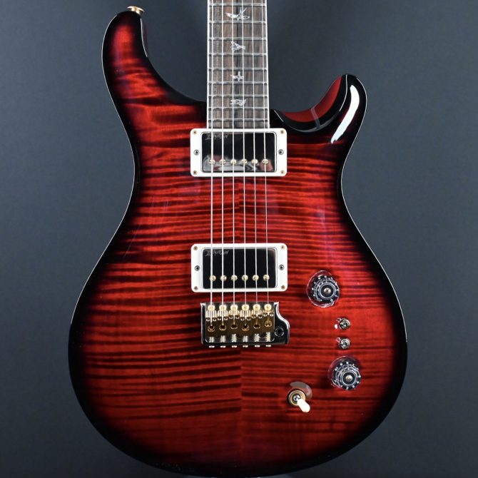 PRS McCarty Tremolo 10-Top Red Tiger w/ Metallic Back #237