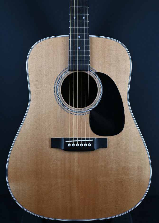 Martin D-28 Dreadnought Acoustic 2009