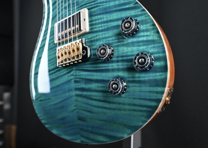 PRS Wood Library McCarty 594 Tremolo 10-Top Laguna #257