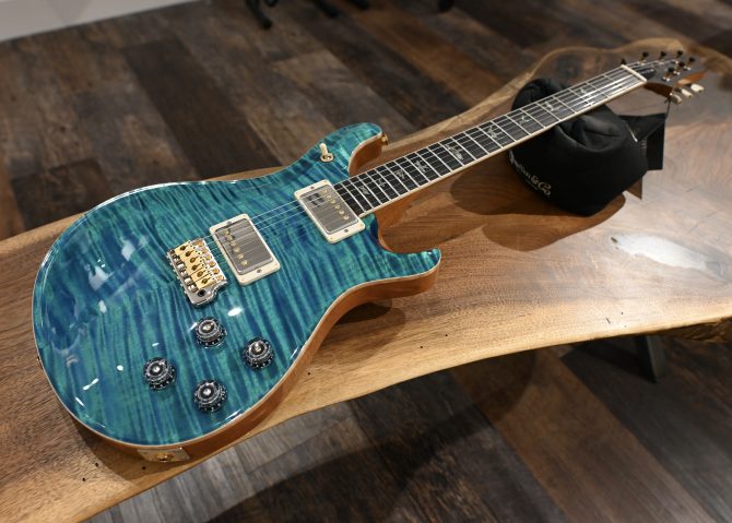 PRS Wood Library McCarty 594 Tremolo 10-Top Laguna #257