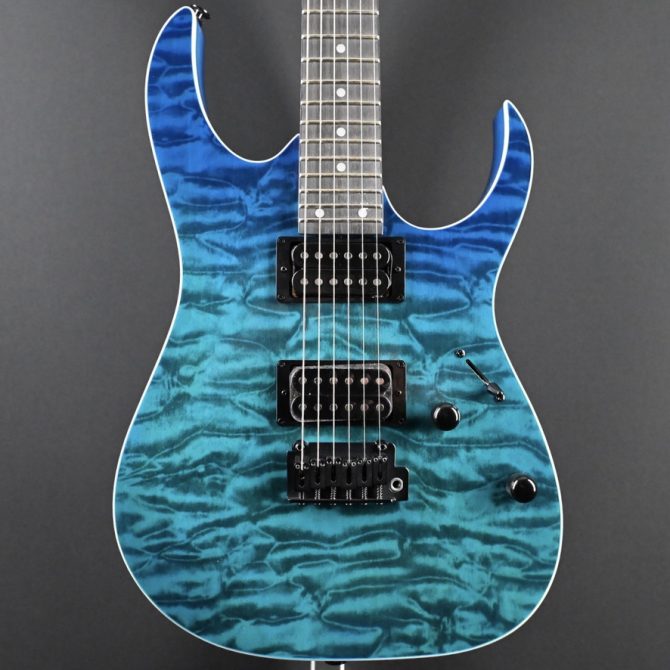 Ibanez Gio Series GRG120QASP-BGD Blue Gradation #748
