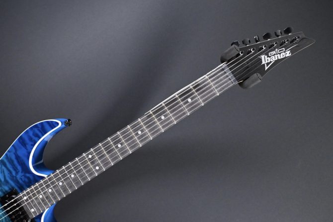 Ibanez Gio Series GRG120QASP-BGD Blue Gradation #748