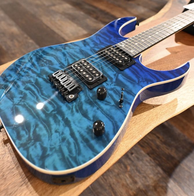 Ibanez Gio Series GRG120QASP-BGD Blue Gradation #748