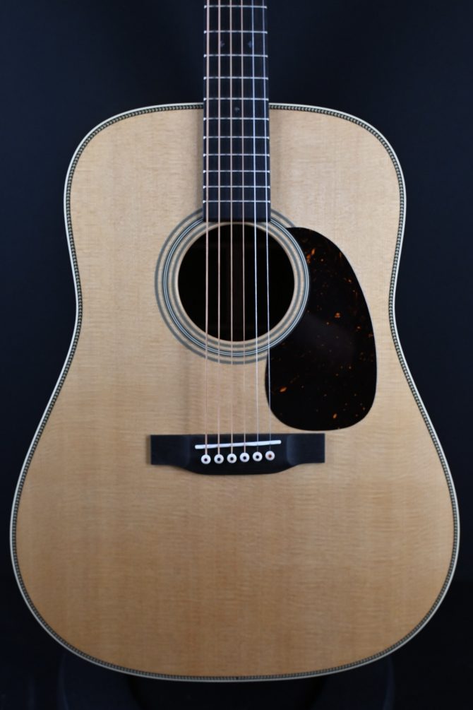 Martin Standard Series HD-28 Natural #865