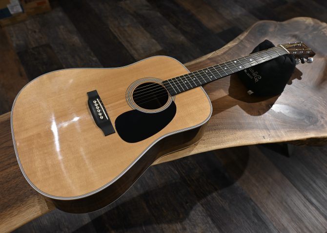 Martin D-28 Dreadnought Acoustic 2009
