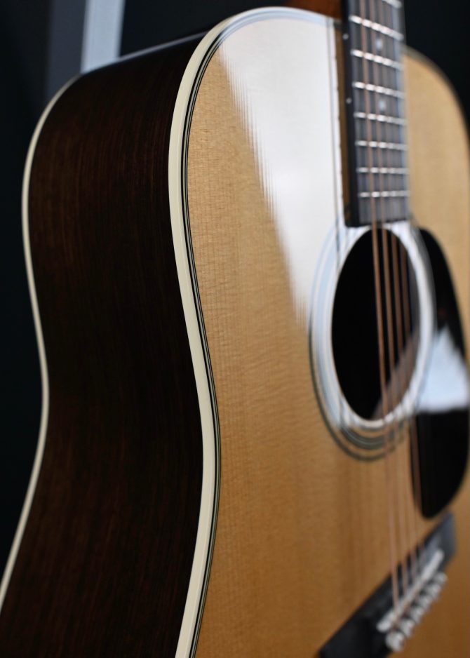 Martin Standard Series D-28 Natural #689