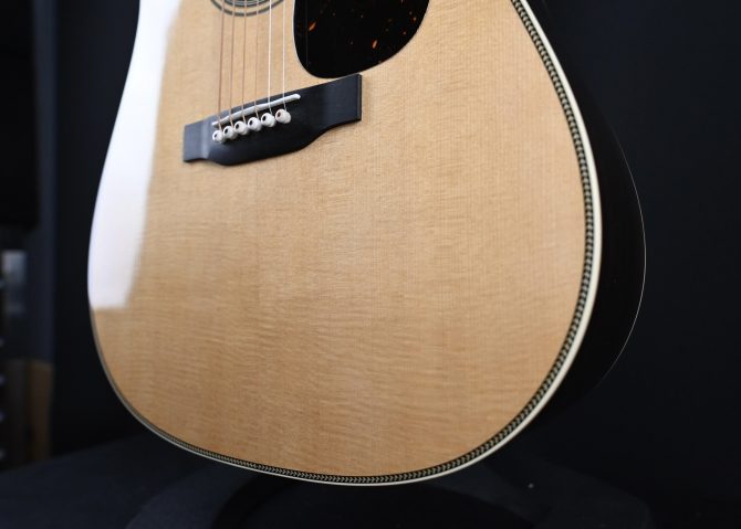 Martin Standard Series HD-28 Natural #865