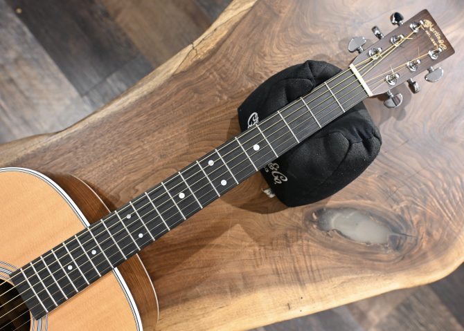 Martin D-28 Dreadnought Acoustic 2009