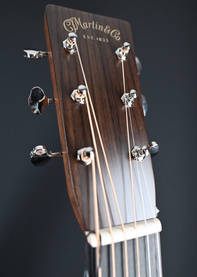 Martin Standard Series HD-28 Natural #865