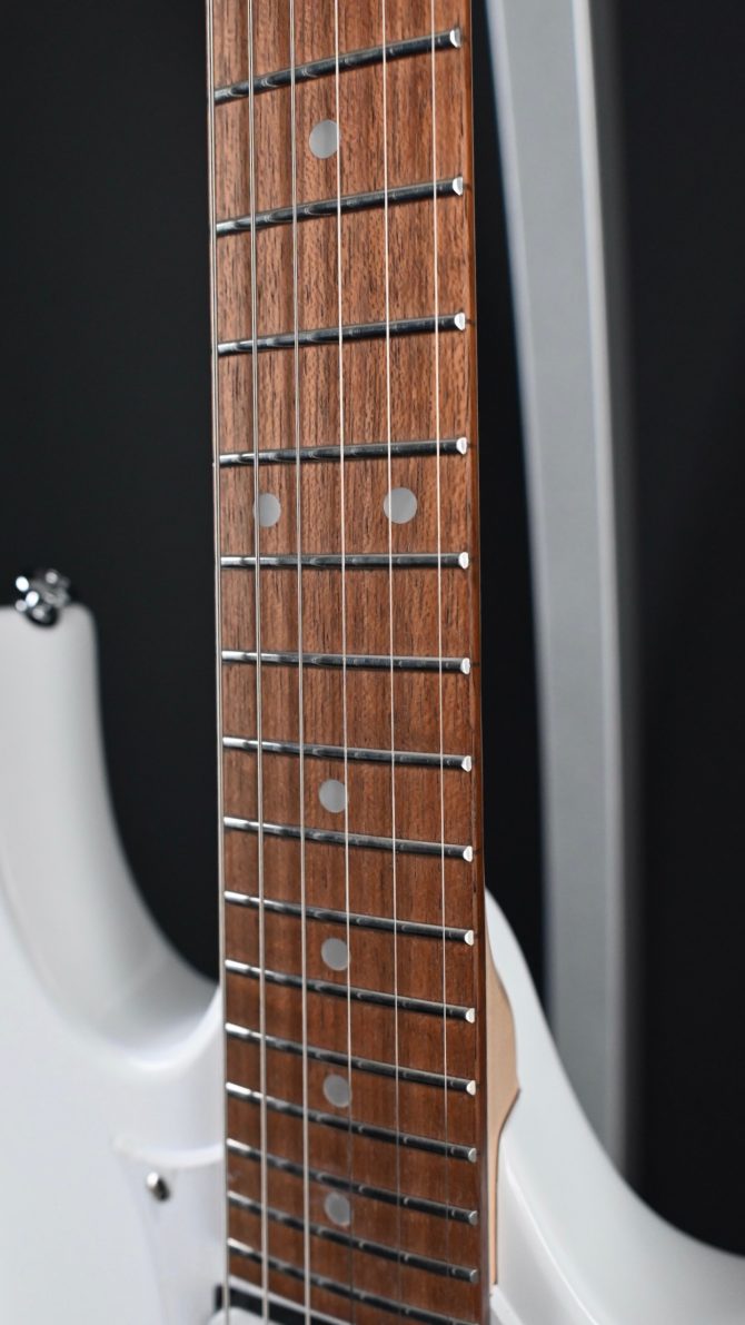 Ibanez Gio Series GRX20W-WH White #486