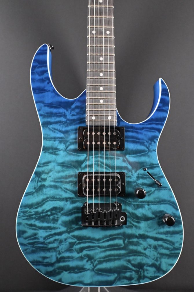 Ibanez Gio Series GRG120QASP-BGD Blue Gradation #748