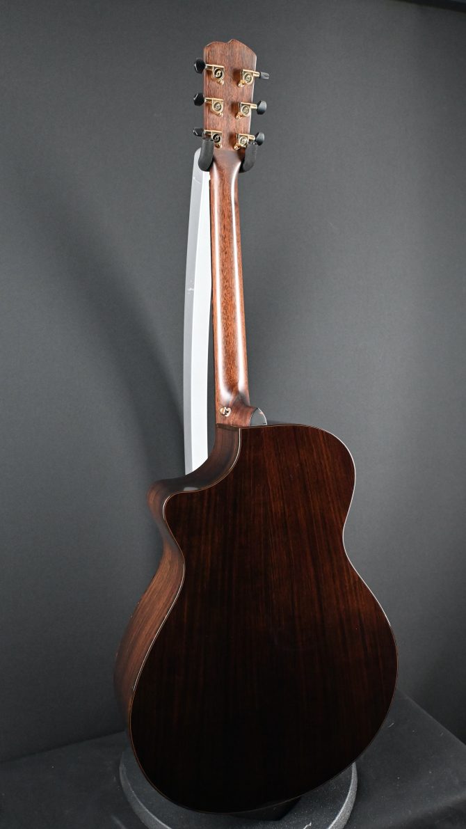 Breedlove Performer Pro Concerto A-CE 2023