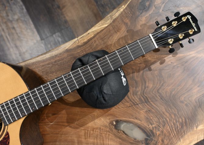 Breedlove Performer Pro Concerto A-CE 2023