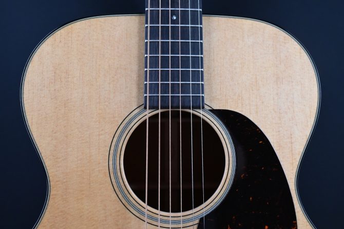 Martin 000-18 Orchestra Model Acoustic #670