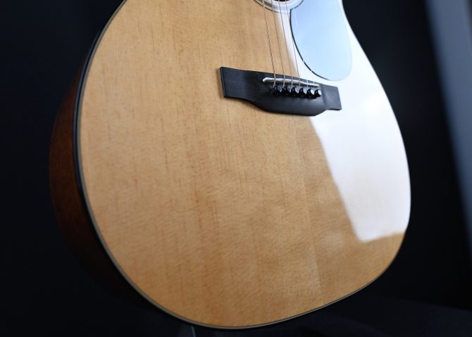 Martin 000-18 Orchestra Model Acoustic #670