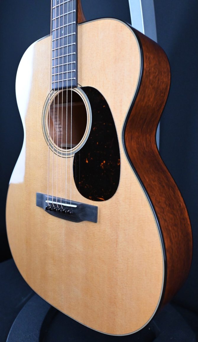 Martin 000-18 Orchestra Model Acoustic #670