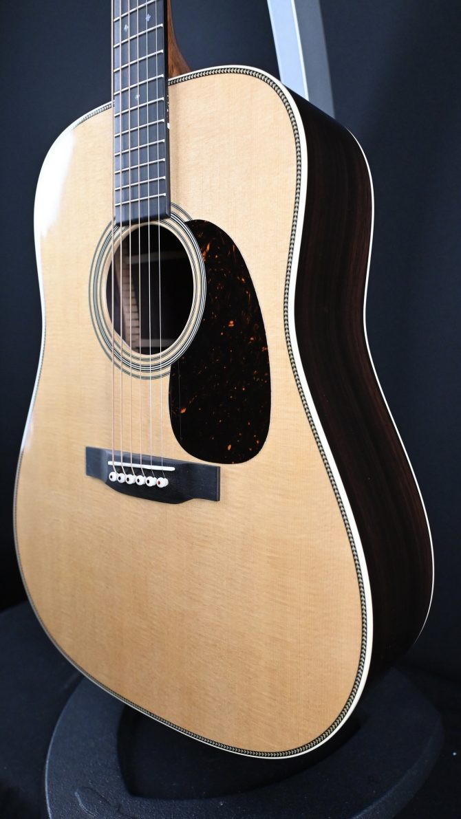Martin Standard Series HD-28 Natural #865