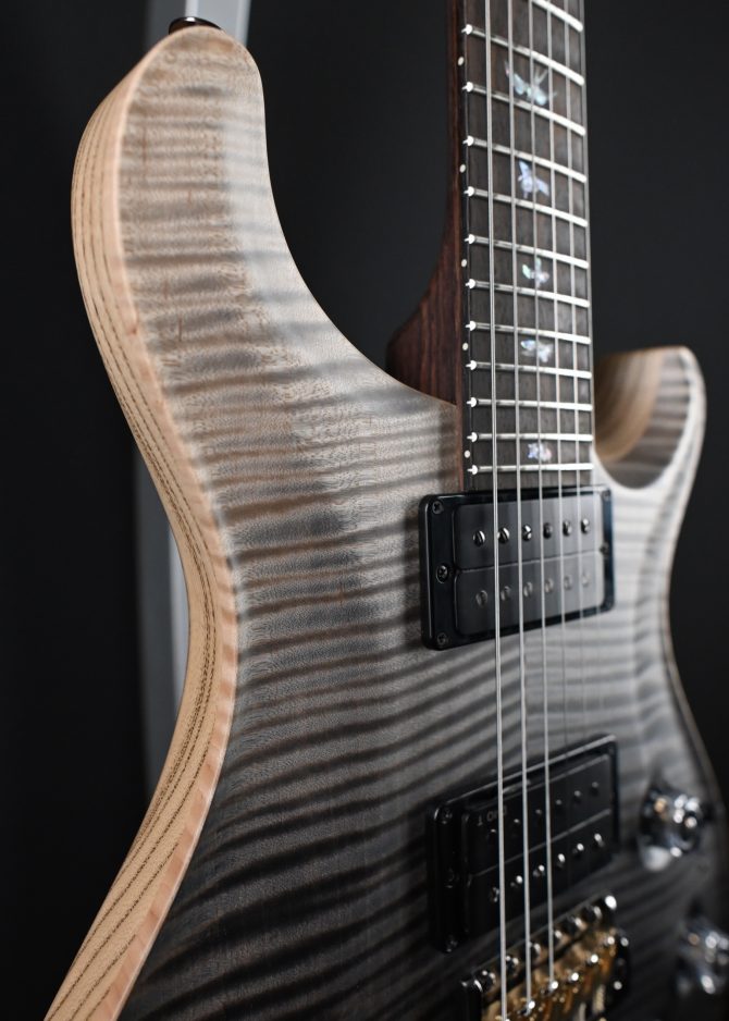PRS Wood Library Custom 24 Piezo 10-Top Gray Black Fade #121