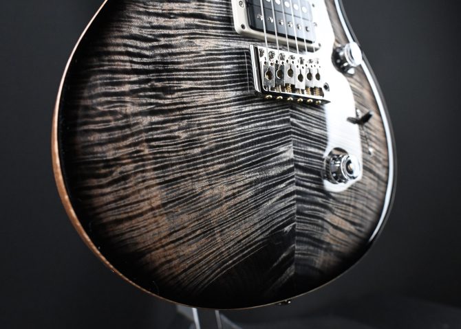 PRS Custom 24 "Birds of a Feather" Limited Edition Charcoal Microburst #532