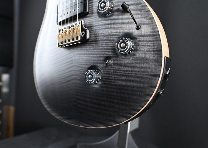 PRS Wood Library Custom 24 Piezo 10-Top Gray Black Fade #121
