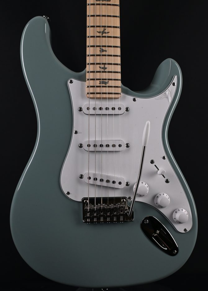 PRS SE Silver Sky Maple Stone Blue #428