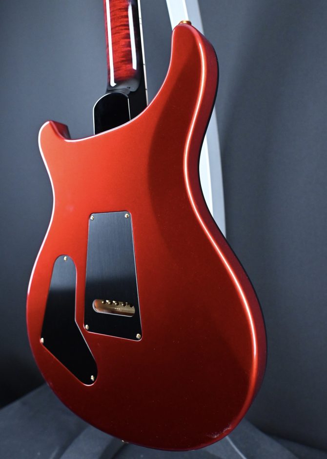 PRS McCarty Tremolo 10-Top Red Tiger w/ Metallic Back #237